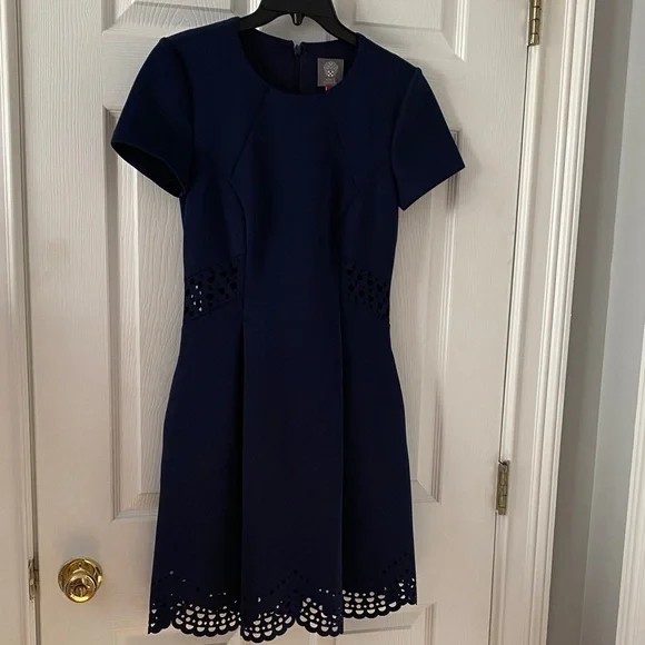 Dress - Picture 2 of 7